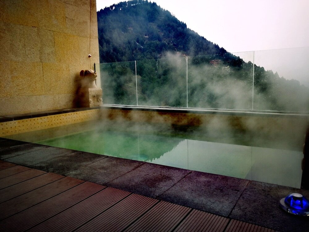 Пекин: Grand Bay Hotel Beijing