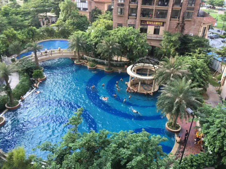 Бэйхай: Beihai Yintan Qiaogang Passenger Terminal Park Inn by Radisson