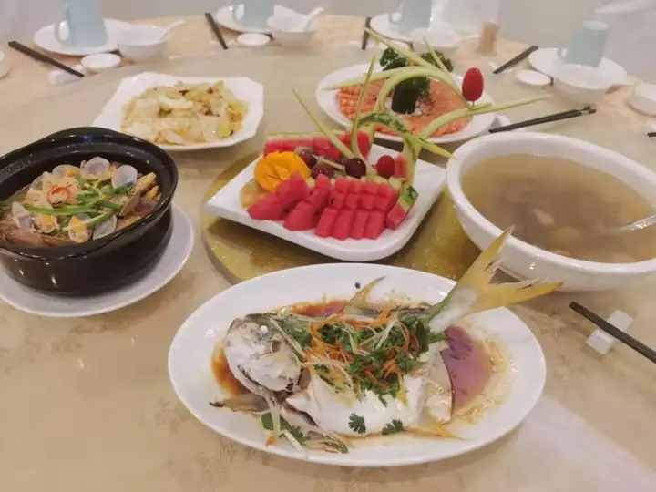 Бэйхай: Beihai Yintan Qiaogang Passenger Terminal Park Inn by Radisson