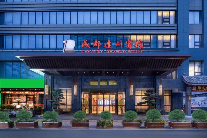 Чэнду: Chengdu Dazhou Hotel