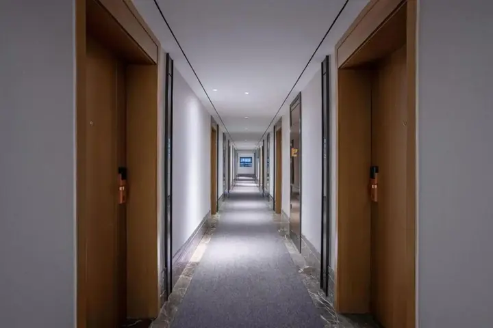 Чэнду: Chengdu Dazhou Hotel