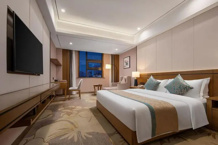 Чэнду: Chengdu Dazhou Hotel