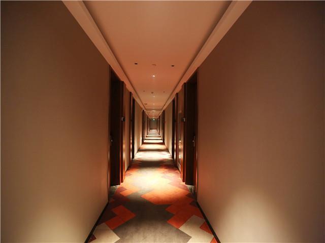 Цзинань: Borrman Hotel Jinan Yanshan Ginza