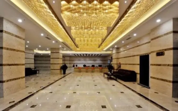 Шэньян: Shenyang Astronomy Hotel