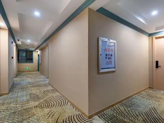 Hotel China (Cangnan Railway Station) — фото 3