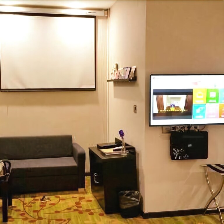 Чунцин: Eucalyptus Forest Movie Theme Hotel (Chongqing Jiangbei International Airport)