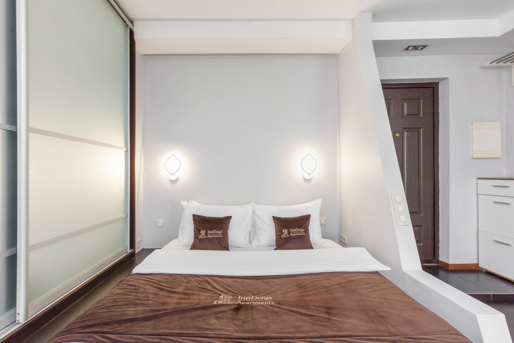 Москва: Inndays Apartments на Власова 39