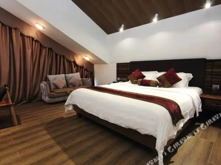 Джиангме: Qianfan Ziya Hotel
