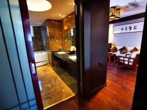 Лунъянь: Gutian Guangyuan Hotel