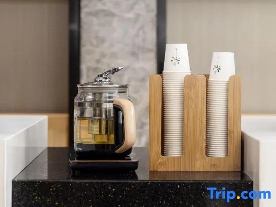 Чжуншань: City Comfort Inn Hotel (Zhongshan Daxin Xindu Hui Xiaolan High-Speed Railway Station)