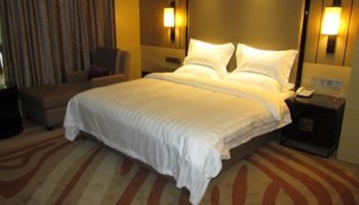 Таншань: Changcheng Hotel