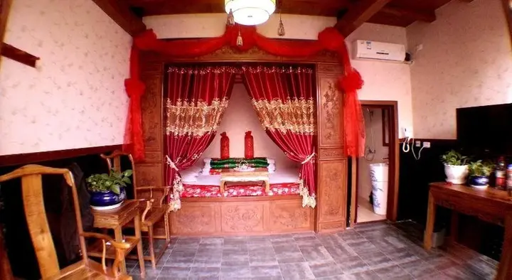 Цзиньчжун: Pingyao Baichanghong Inn