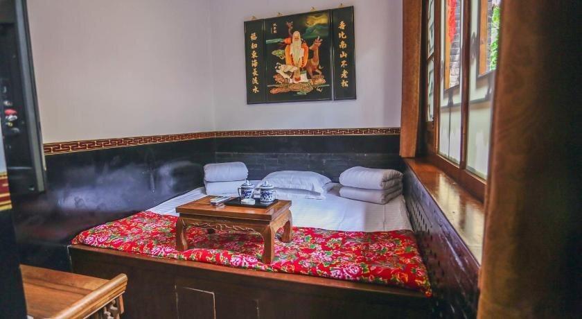 Цзиньчжун: Pingyao Baichanghong Inn