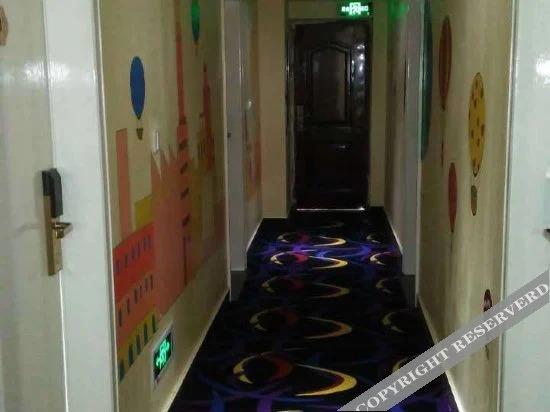 Ханчжоу: 杭州涩谷风情酒店