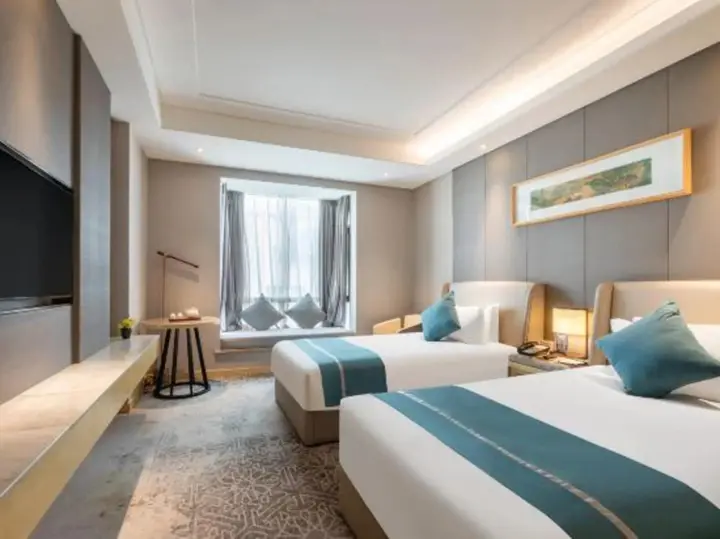 Шиянь: Shiyan Jiahua Holiday Hotel (Wuyan Shopping Mall People's Hospital Branch)
