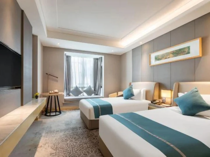 Шиянь: Shiyan Jiahua Holiday Hotel (Wuyan Shopping Mall People's Hospital Branch)