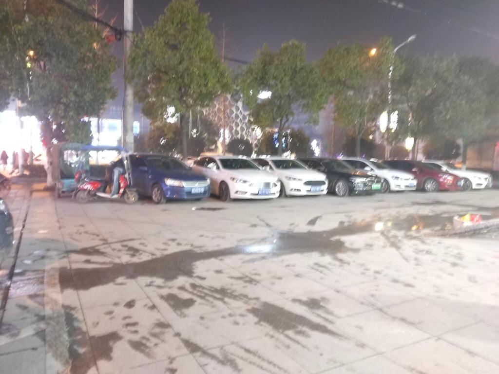 Цзинчжоу: Hanting Hotel Jingzhou Jianli Jiangcheng Road