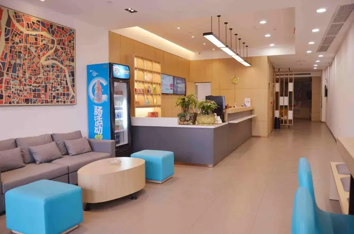 Цзинчжоу: Hanting Hotel Jingzhou Jianli Jiangcheng Road