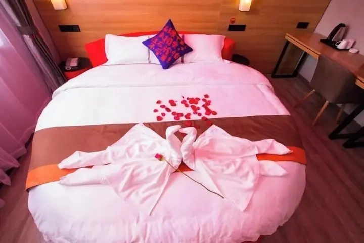 Шаоксинг: Junyi Hotel (Shaoxing Shangyu Pedestrian Street)