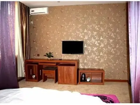 Яньцзи: Ruisi city hotel