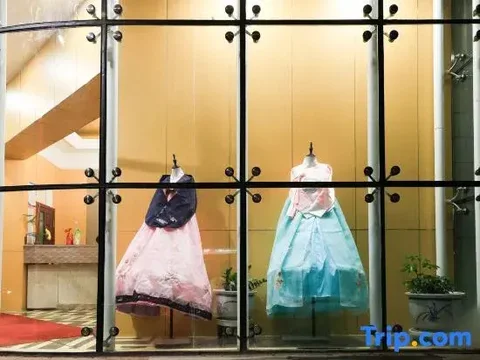 Яньцзи: Ruisi city hotel