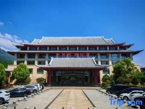 Чжэнчжоу: Zhongzhou Leading Hotel
