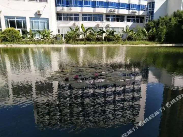 Таншань: Zunhua International Hotel