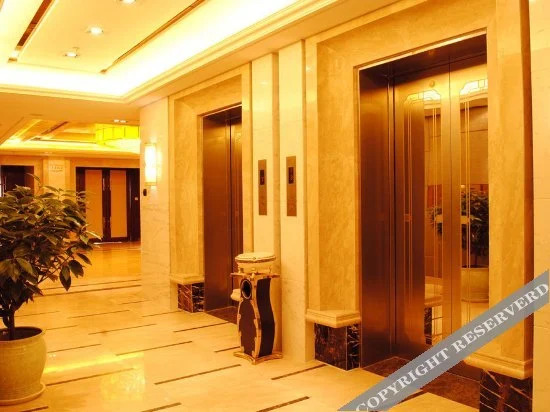 Линьи: Yishui Jinshidun Hotel