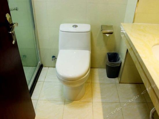 Шэньян: Super 8 Shenyang Liutiao Lake North Tower