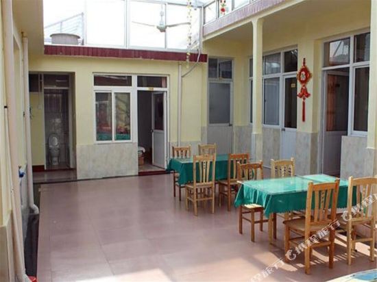 Жичжао: Haicheng Yujia