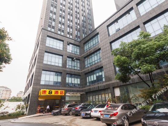 Ханчжоу: Hanting Express Hangzhou Linping Renmin Avenue