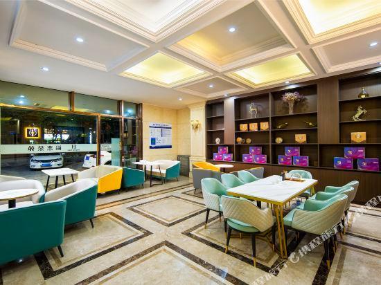 Чэнду: Haofeng Hotel