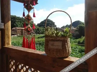 Пучжэхэй: Tingyun Shanju Inn