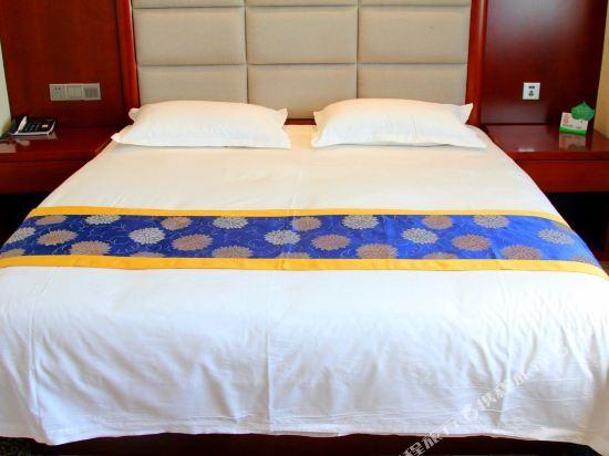 Иньчуань: Lanse Zaochen Hotel