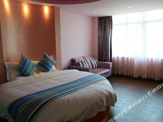Ваньнин: Xiayizhan Fashion Hotel