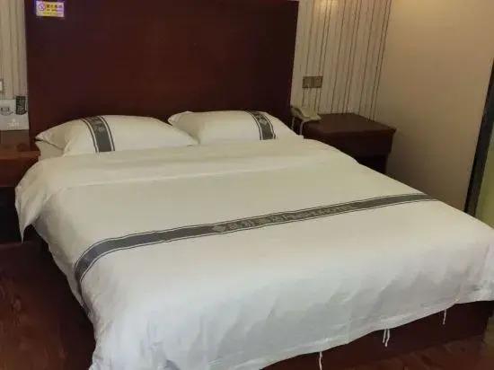 Наньнин: Nanning Pinshu Hotel (Jiangnan Wanda Plaza Tingzi Wharf Branch)