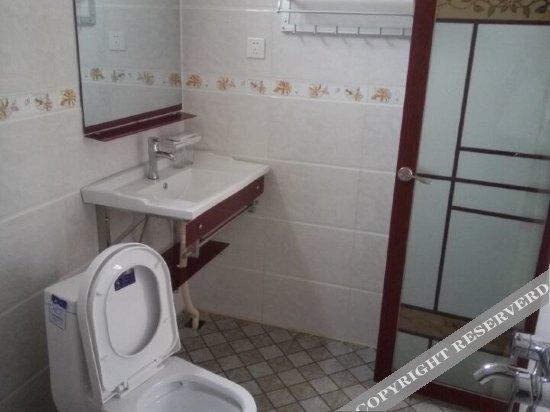 Пучжэхэй: Puzhehei Chengshi Nongyuan Hotel