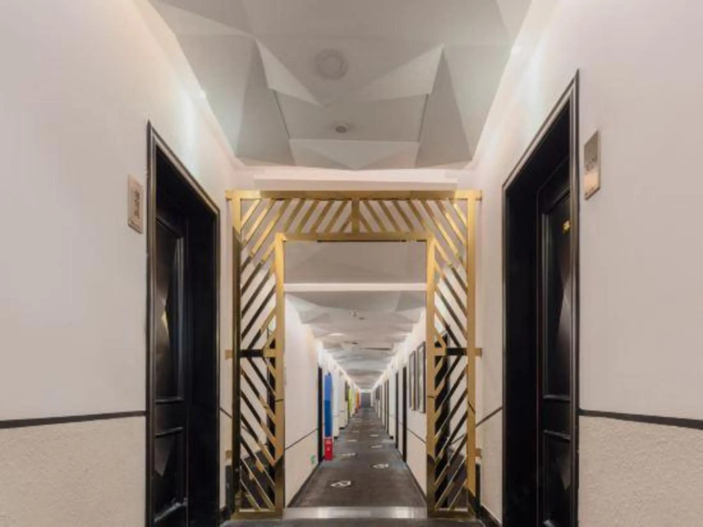 Чунцин: Yuantian Aolan Hotel (Chongqing Yongchuan Sports Center)