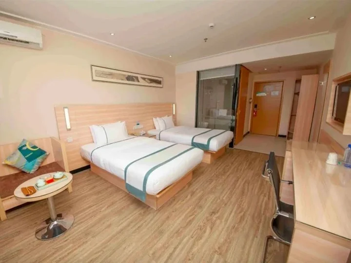 Юйлинь: City Comfort Inn Yulin Wenhua Square Wanda Plaza