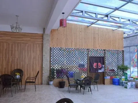 Чжуанфан: Bipeng Holiday Hotel