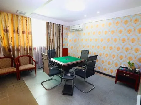 Цзиньюань: Xinle Zongfan Hotel(Qingyuan Gulongxia Branch)