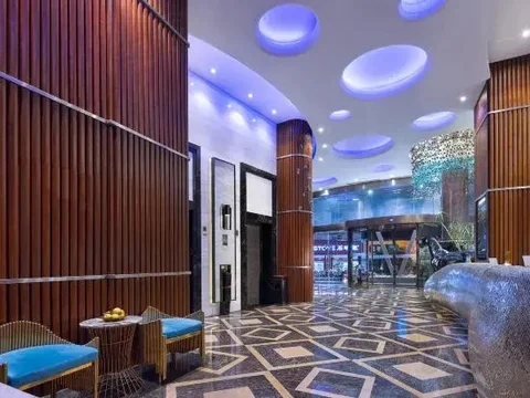 Чжучжоу: Hans Elegant Hotel Zhuzhou (Railway Station Clothing Market Center Plaza)