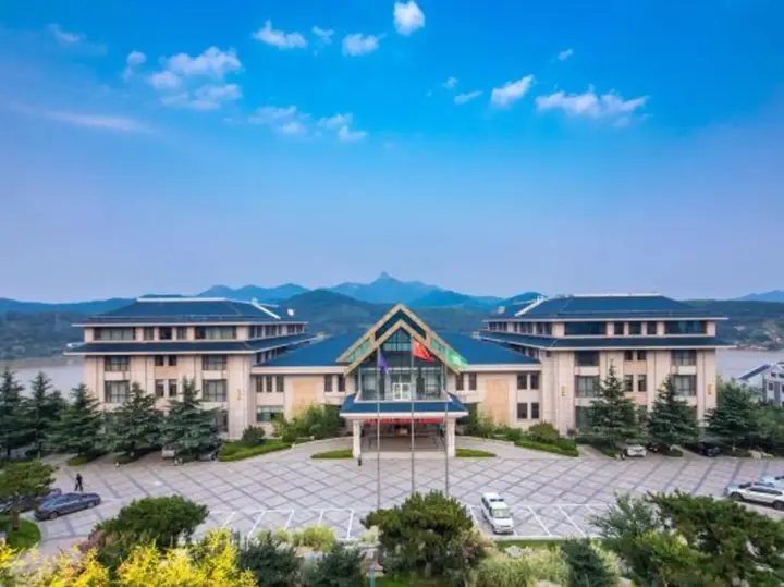 Жичжао: Dreamoon Blue Horizon Junhua Hotel