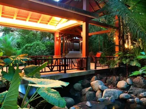 Баотин: Baoting Rainforest Fairyland Resort & Spa Qixian Mount