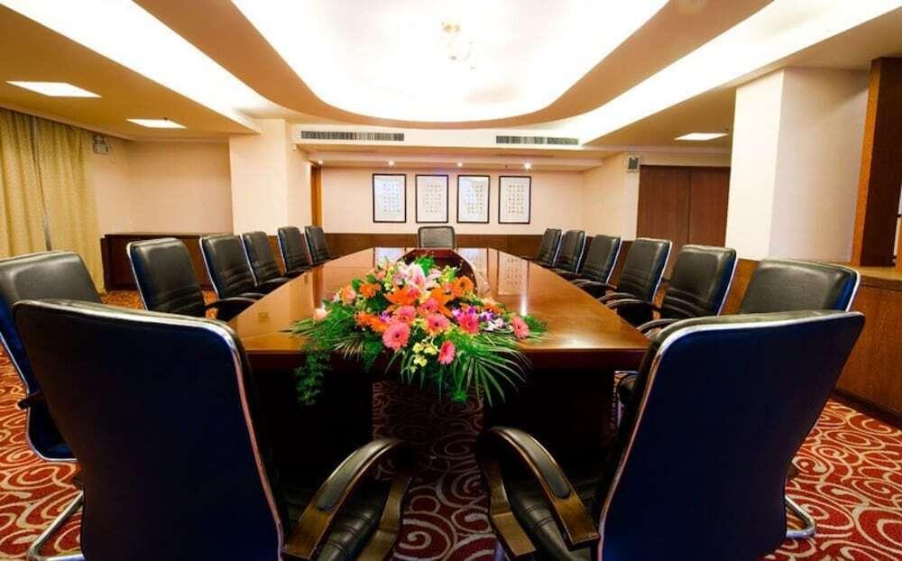 Фошань: Dengxillai Hotel Foshan