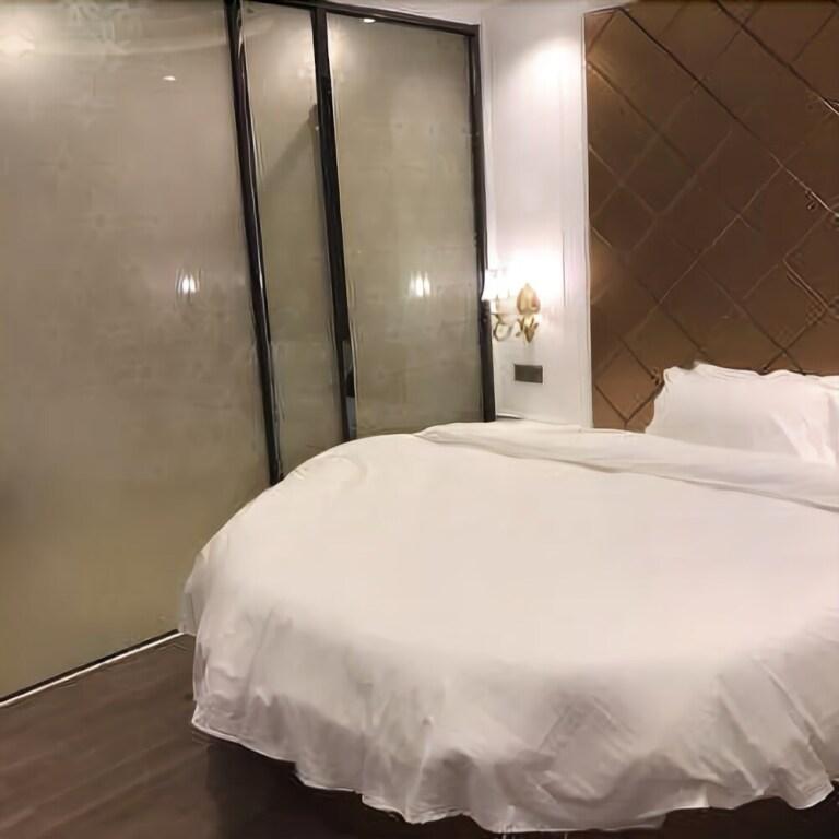 Шаньтоу: Junhua Hotel (Shantou University Road Branch)