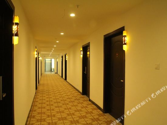 Чжуншань: Fuhe Chain Hotel