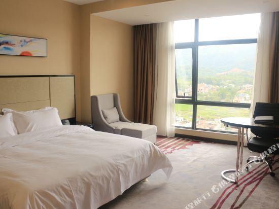 Хейан: Yufeng International Hotel