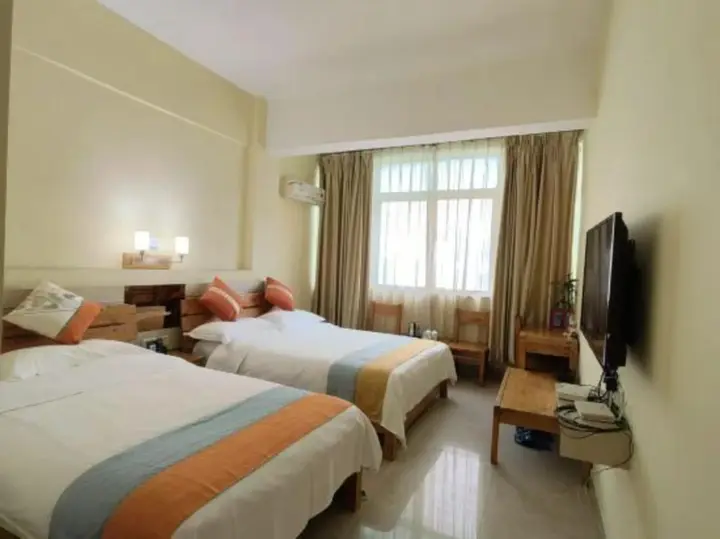 Джиангме: Boyi Hotel