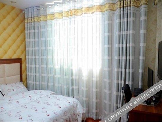 Ухань: Xinminzhong Hostel